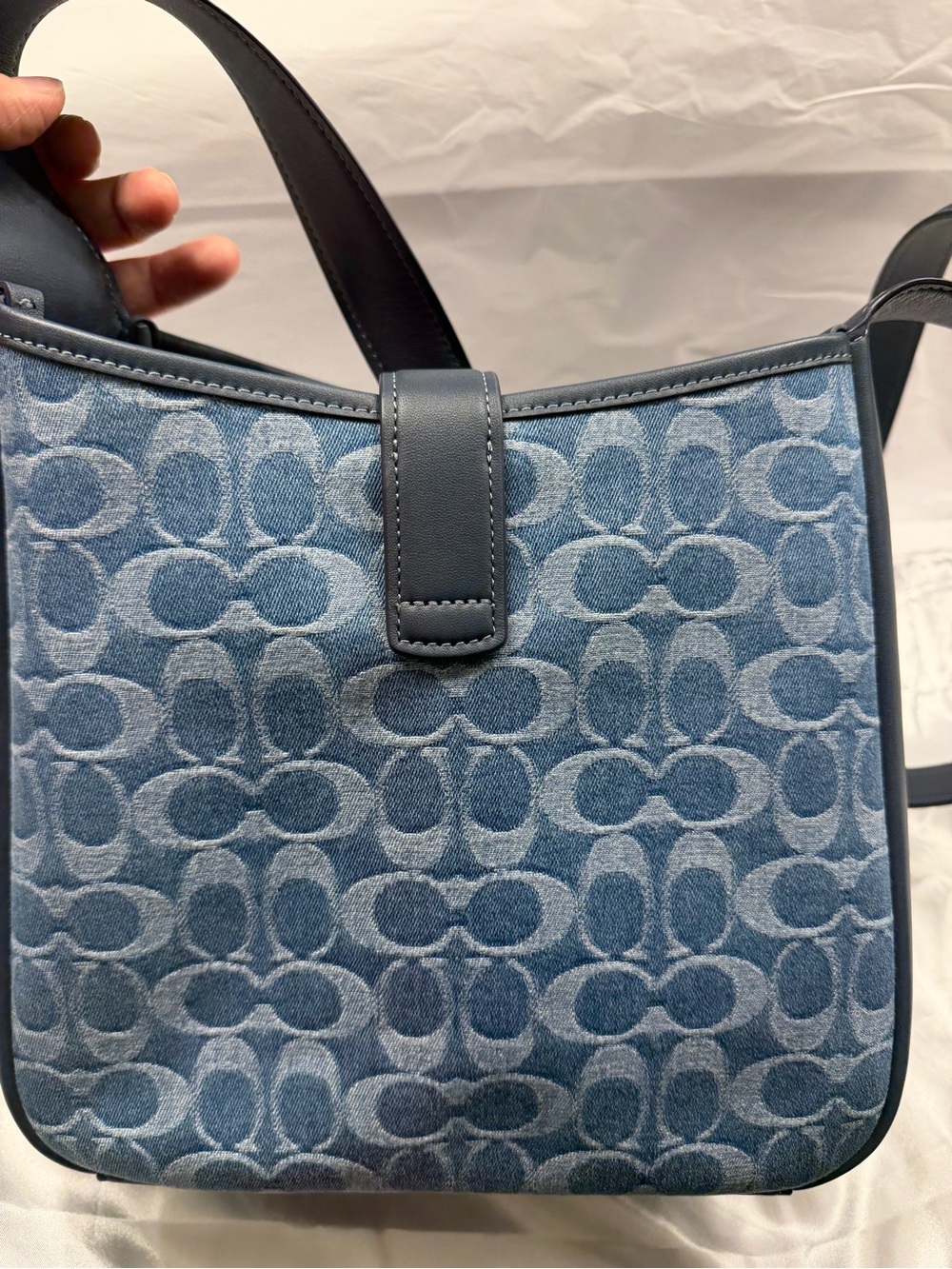 Coach Outlet Hadley Convertible Crossbody Bag In Signature Denim - Picture 6 of 11